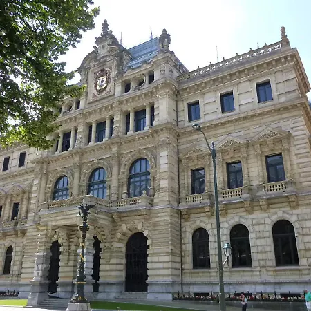 Con Bano Privado En El Centro De Homestay Bilbao